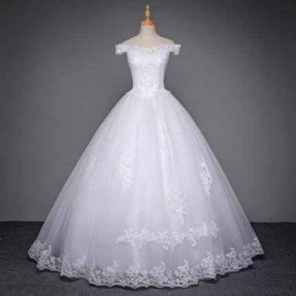 robe de mariée pas cher sur mesure epaule nu manche tombante sans traine broderie dentelle site francais en ligne