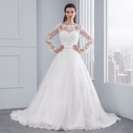 Robe de mariée manches longues en dentelle blanche ou ivoire pas chère robe pour mariage pas cher bustier coeur tissu transparen